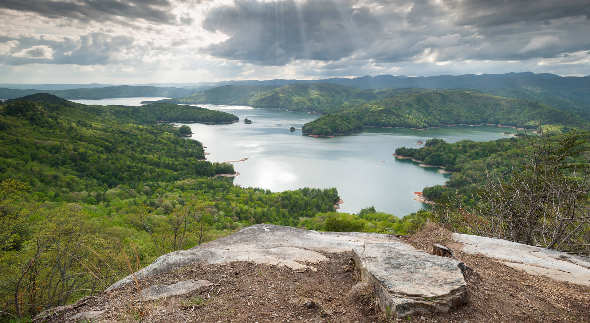 Lake Keowee lakeview