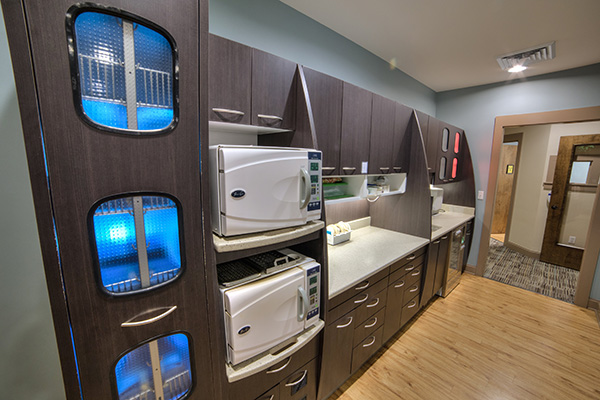 Lab for Issaqueena Prosthodontics